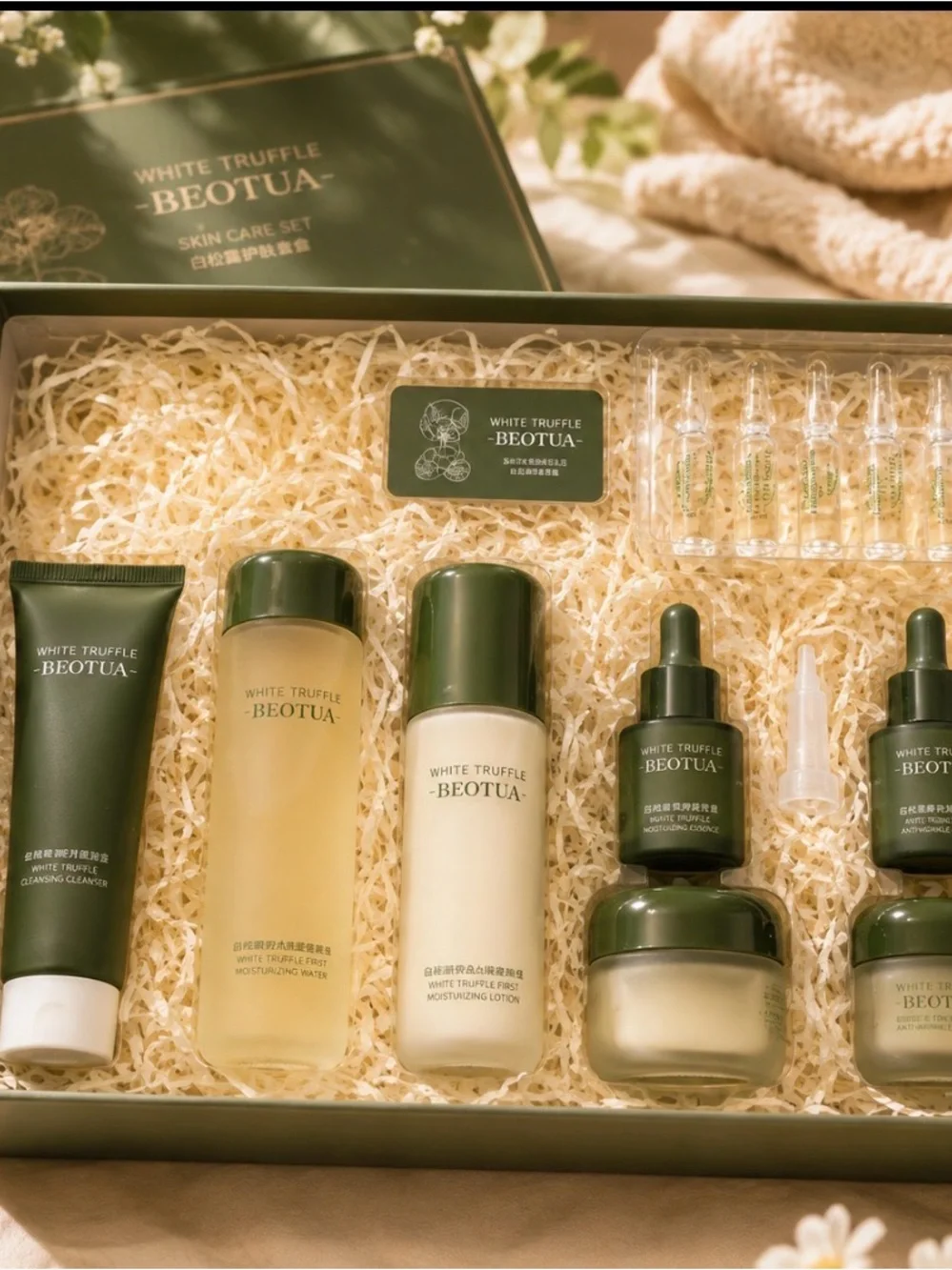 White Truffle Moisturizing Bath & Body Set - Green